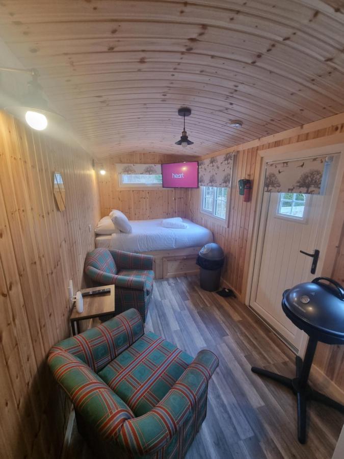 Ferienwohnung Blair Snug Hut Kelty Exterior foto
